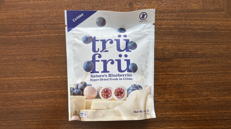 Tru Fru dried blueberries and creme