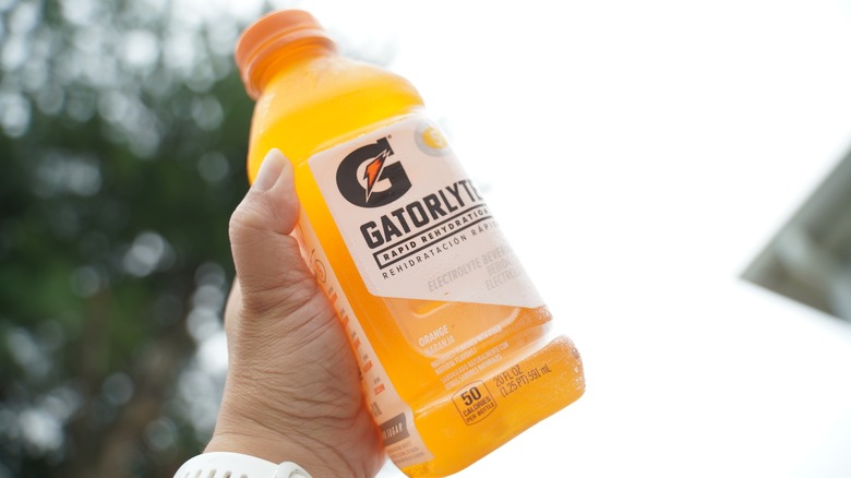 orange Gatorade drink