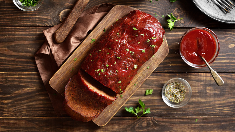 Meatloaf on wooden table 