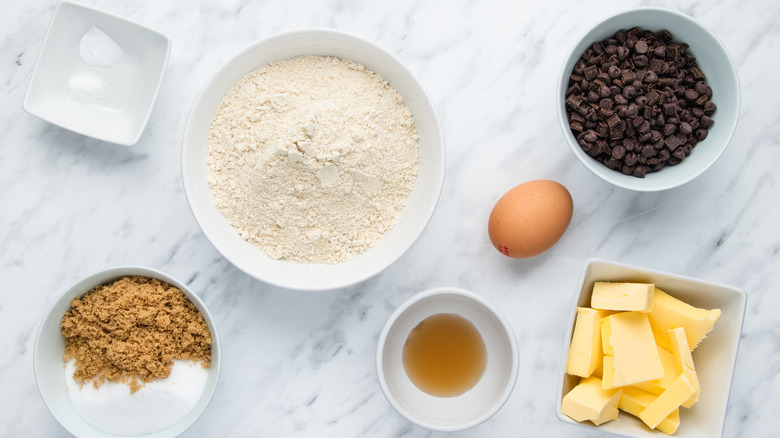 almond flour cookie ingredients 