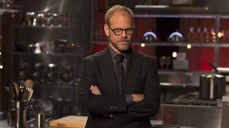 Host Alton Brown on set of Cutthroat Kitchen