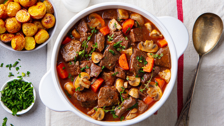 Pot roast with veggies