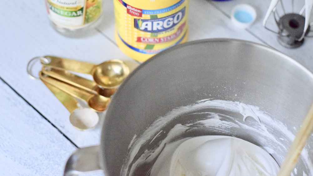 Vinegar and cornstarch with the meringue