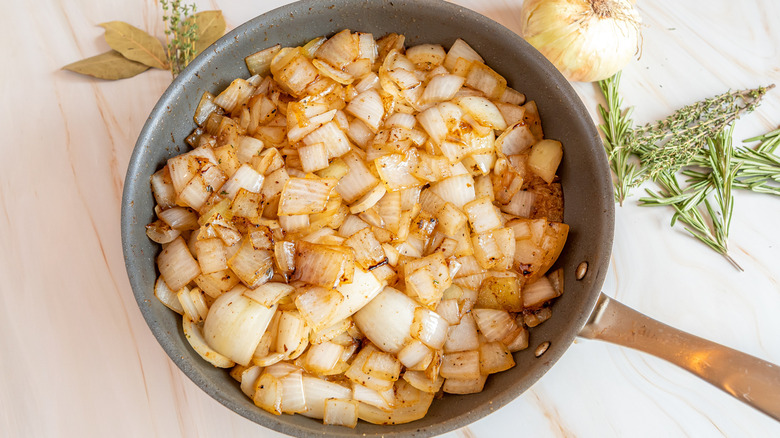 cooking onions