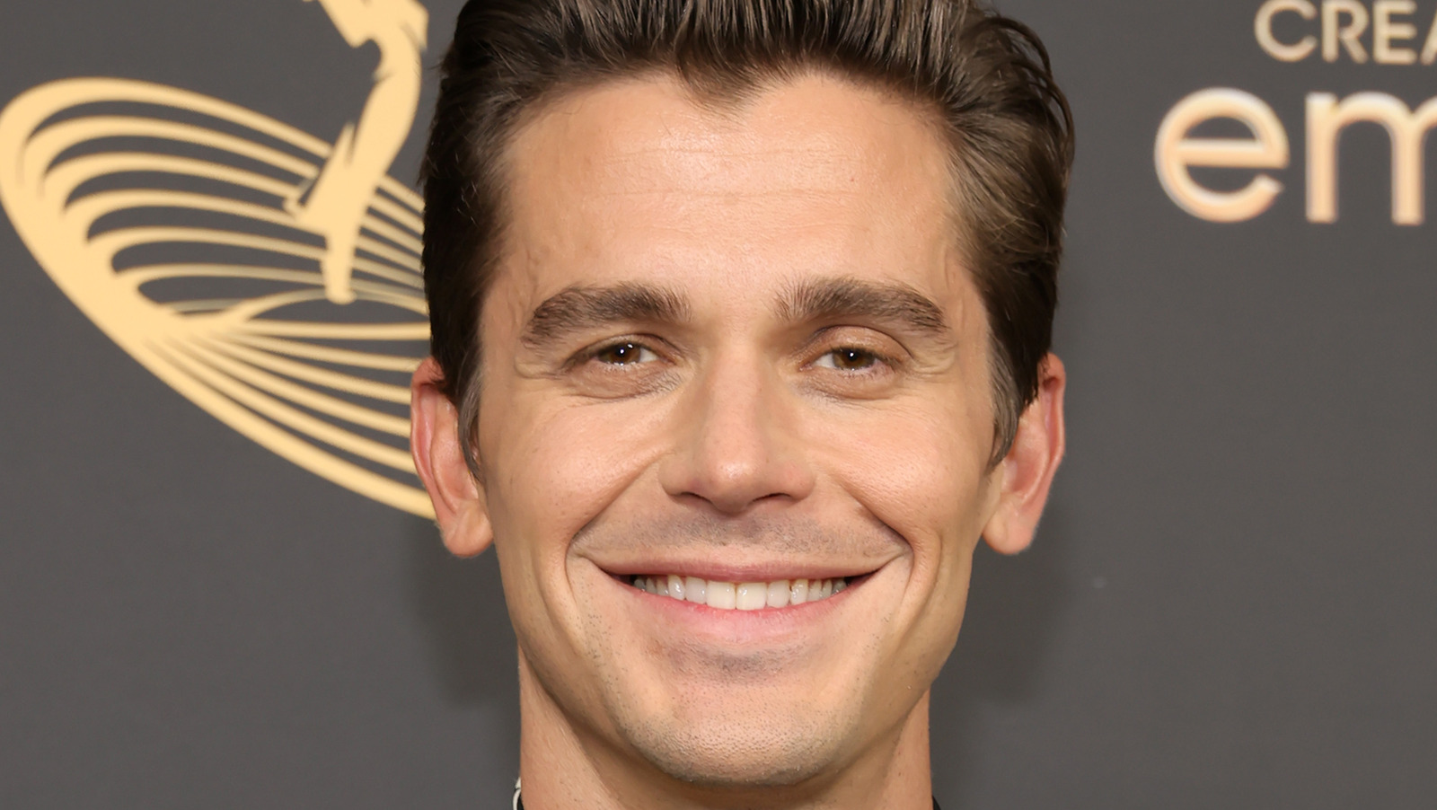 Antoni Porowski's Dynamic Poutine Is Also An Insight Into Canadian Life