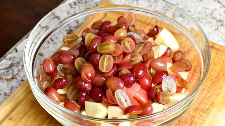 sliced grapes and apples