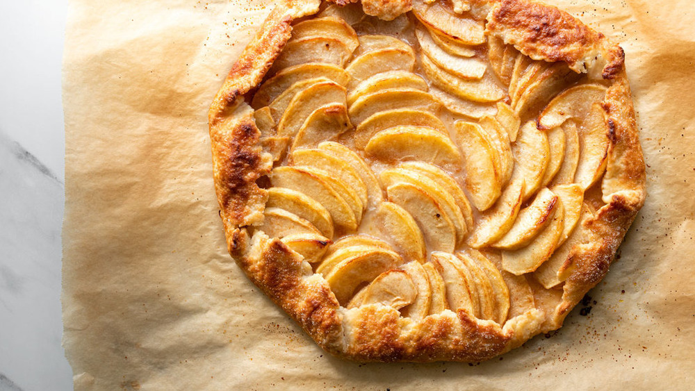 baked apple galette