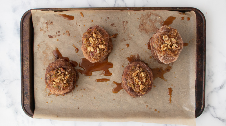 Stacked biscuits with apples and walnuts