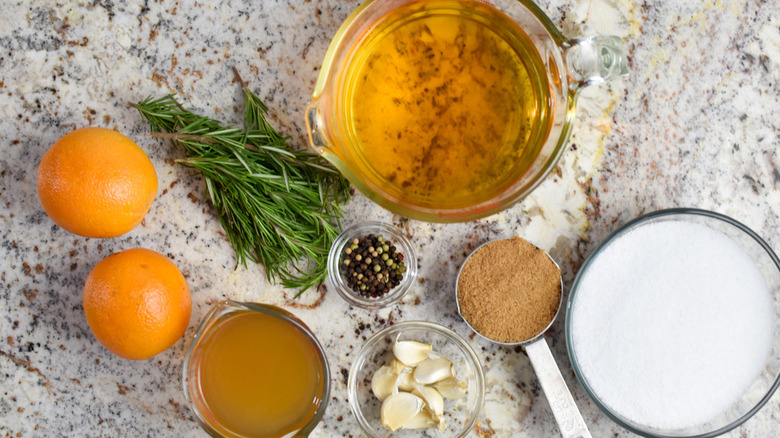 ingredients for turkey brine