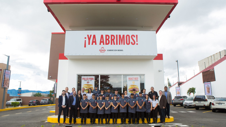 first Arby's location in Costa Rica