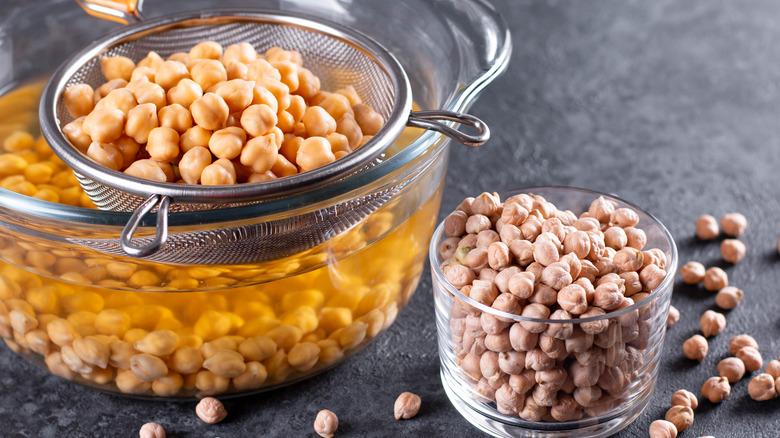 Drained and dried chickpeas