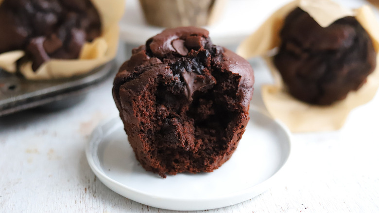 chocolate muffins on plate