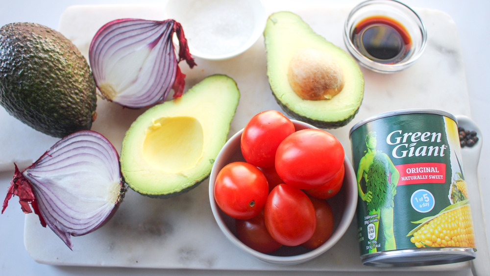 ingredients for tomato avocado salad