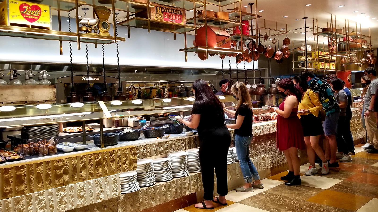 Bacchanal Buffet Review: Price, Photos, And Menu For 2023