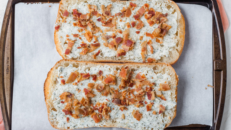 ranch and bacon on bread