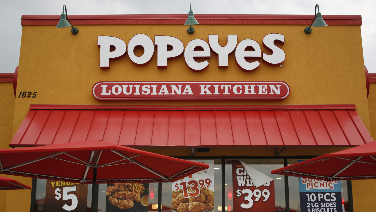 Bad News For Fans Of Popeyes' Cajun Rice