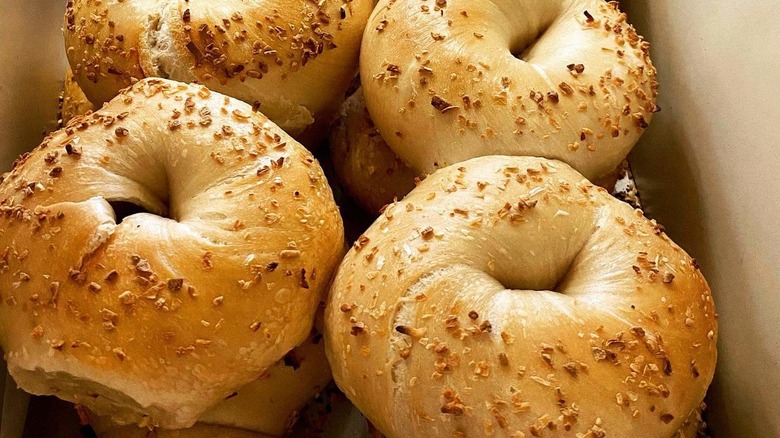 Garlic bagels in box