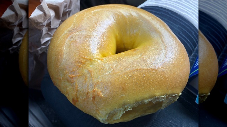 egg bagel on display