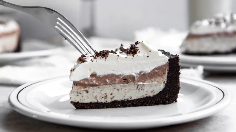 Chocolate and cream pie slice