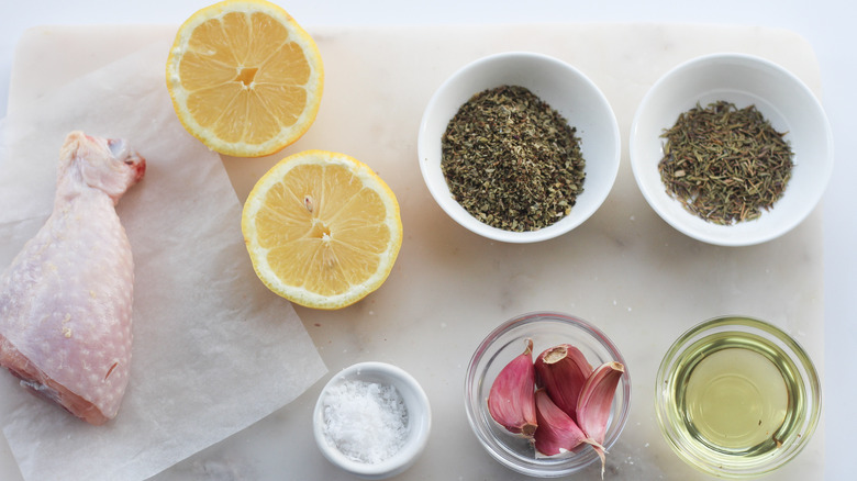 The ingredients for Baked Lemon Chicken