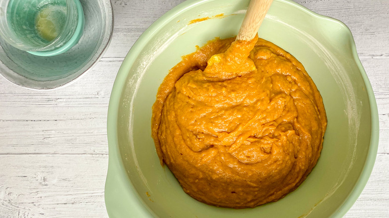 pumpkin donut batter in bowl