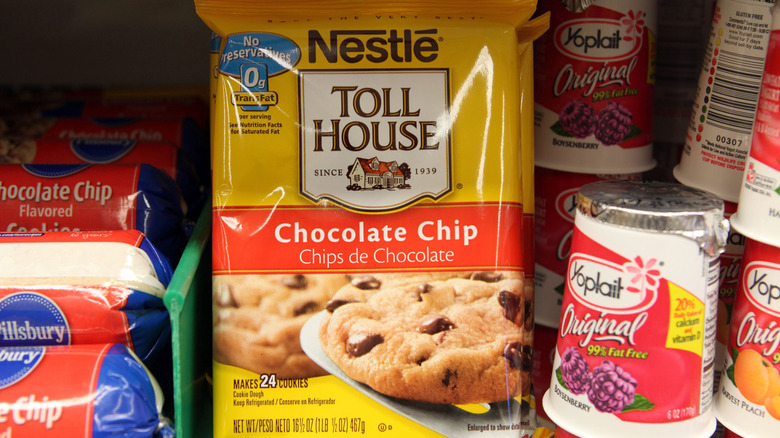 Nestlé Toll House cookie dough pack