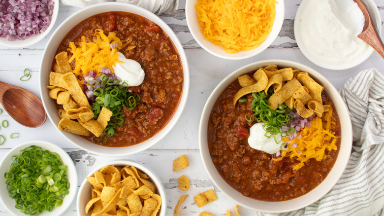 bowls of chili with Fritos