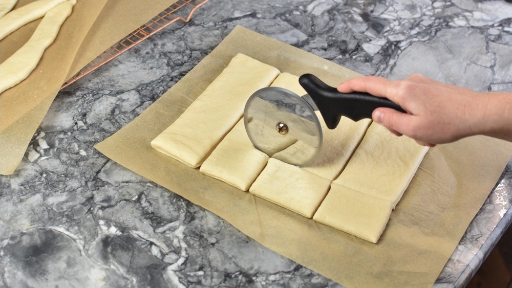 cutting beignet dough