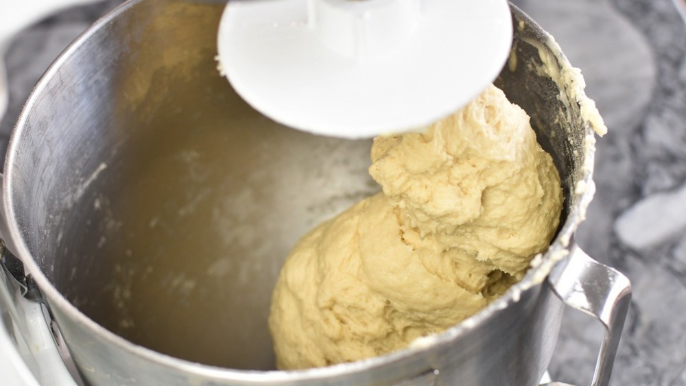 prepping  ﻿beignet dough