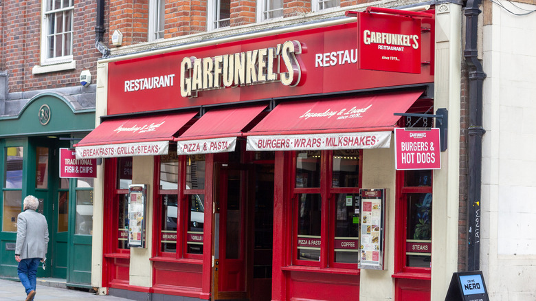 Garfunkel's restaurant in London