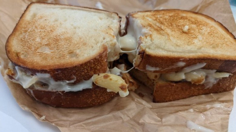 Panera's grilled mac & cheese sandwich