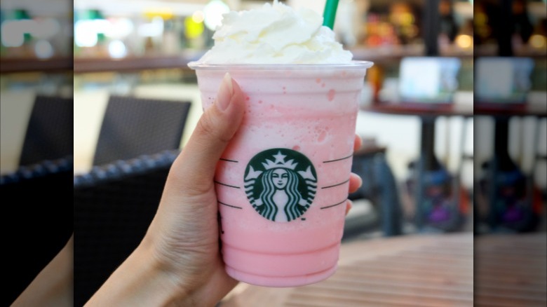 Starbucks' raspberry drink