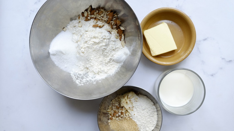 almond-crumb scone ingredients