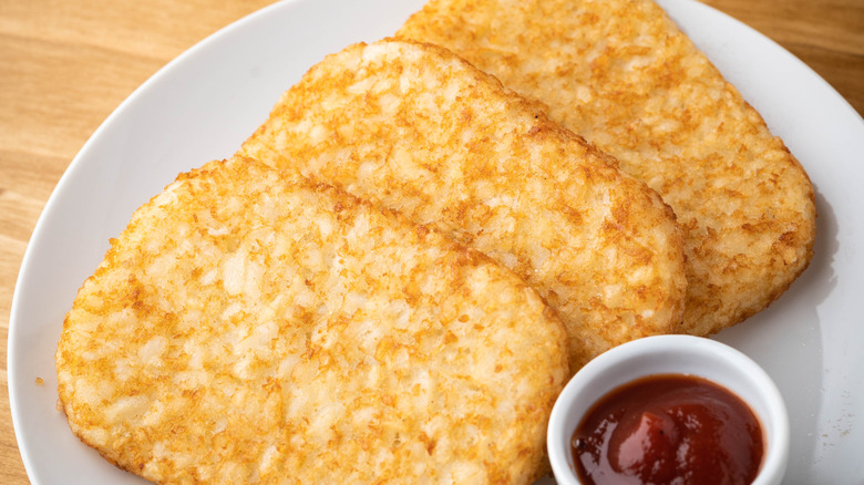 hash browns with ketchup 