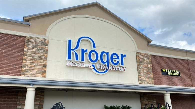 Kroger storefront