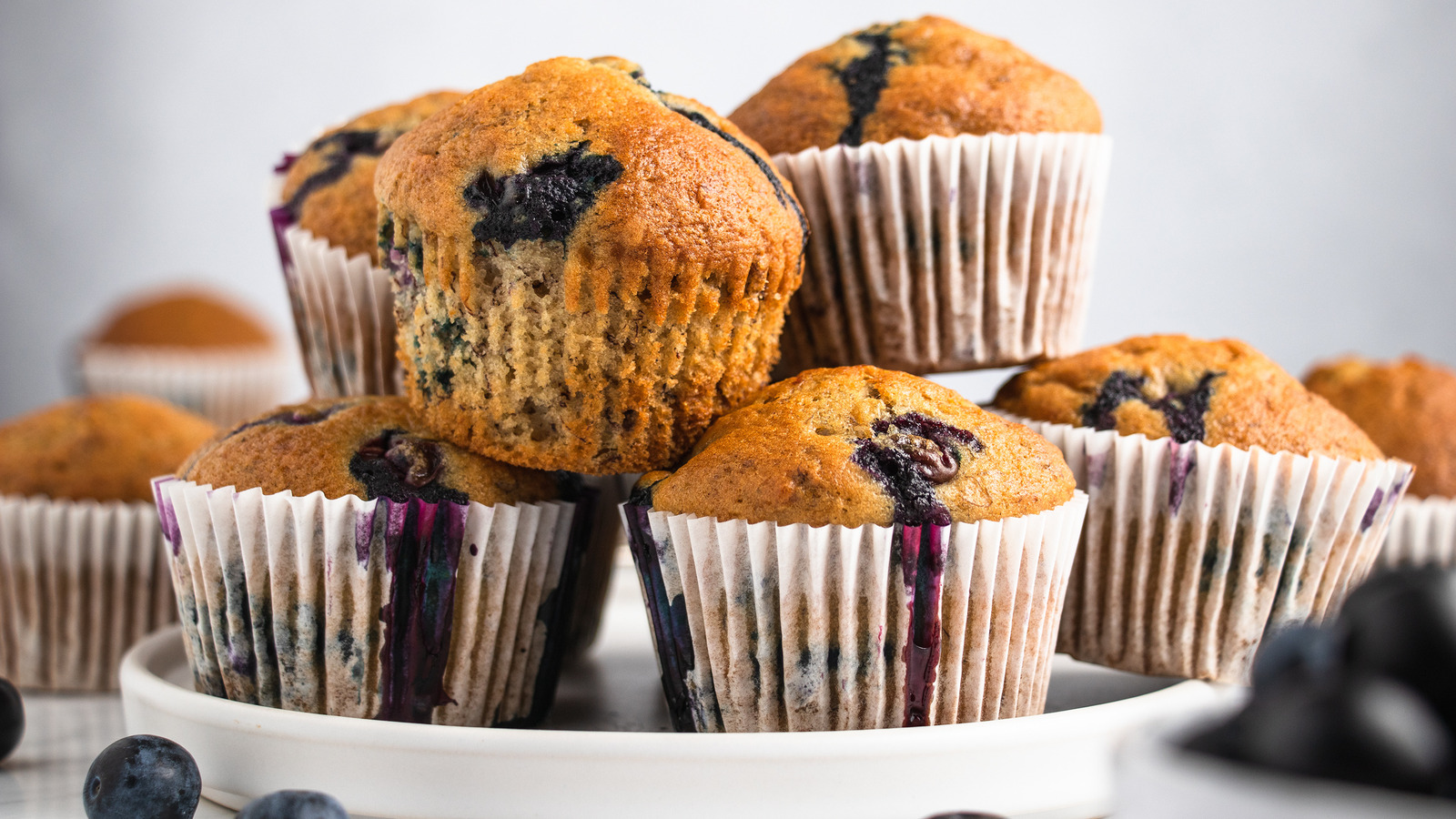 Crunch Bar Blueberry Muffin