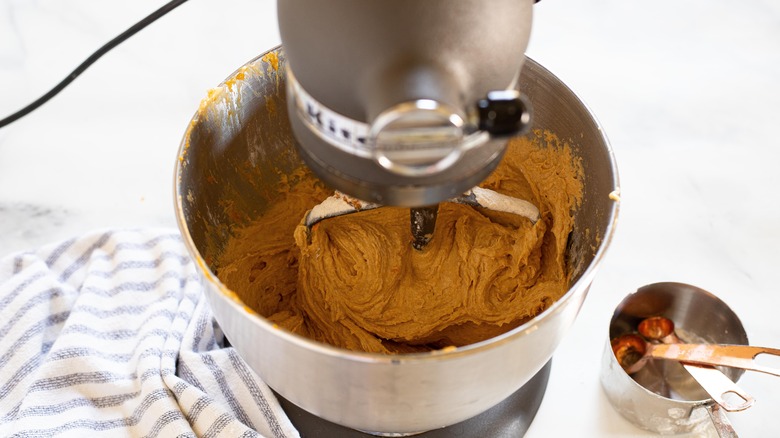 wet ingredients in bowl 