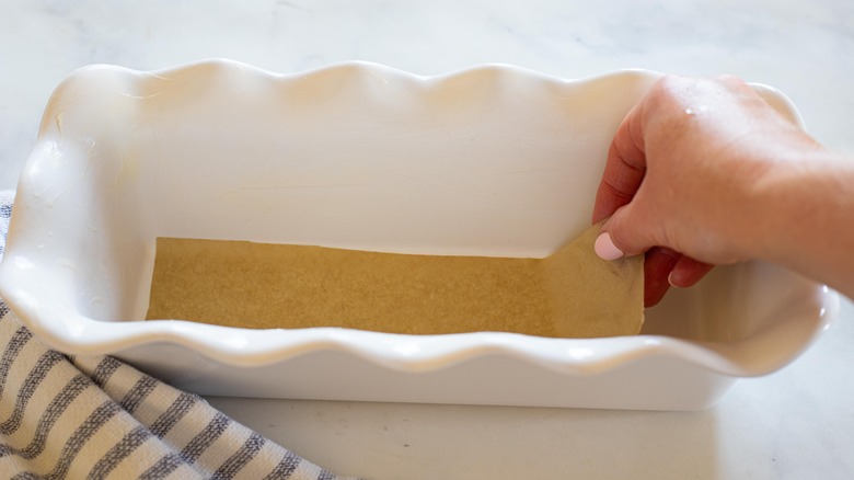 baking pan with parchment 