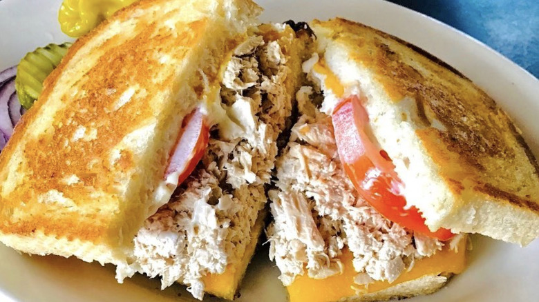 Tuna melt with tomato