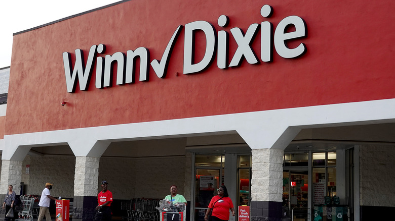 Winn-Dixie storefront