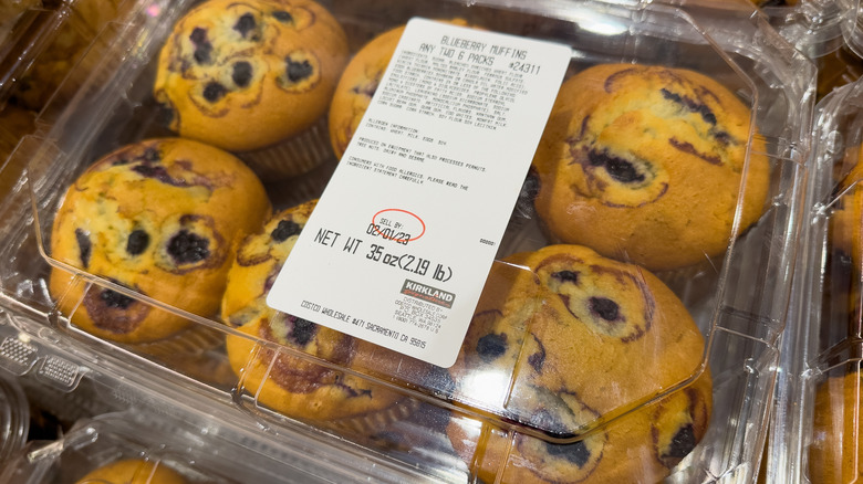 Six-pack of Costco blueberry muffins