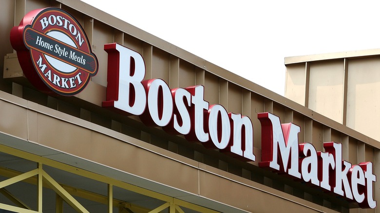 Boston Market exterior sign