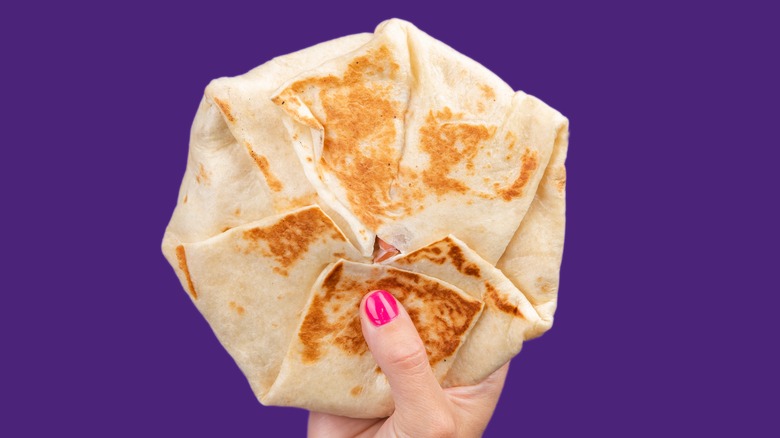 Crunchwrap supreme purple background