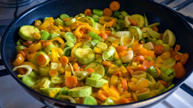 vegetable sauted in pan