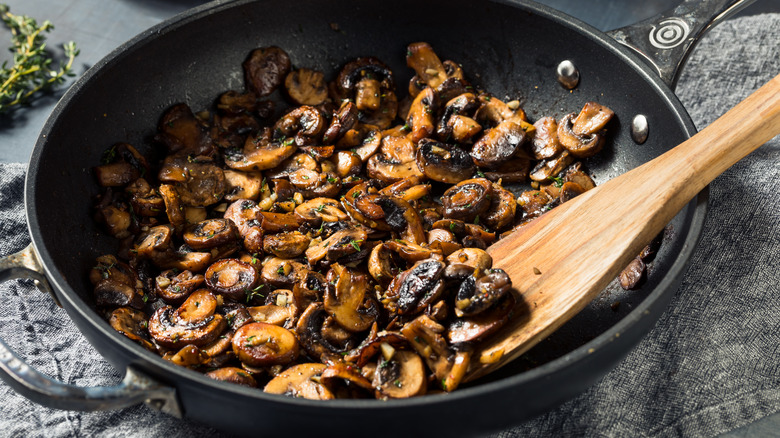 sautéed mushrooms