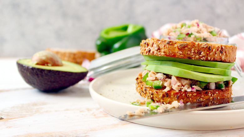 Tuna salad with avocado