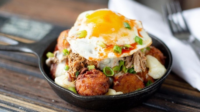 skillet of southern tot poutine