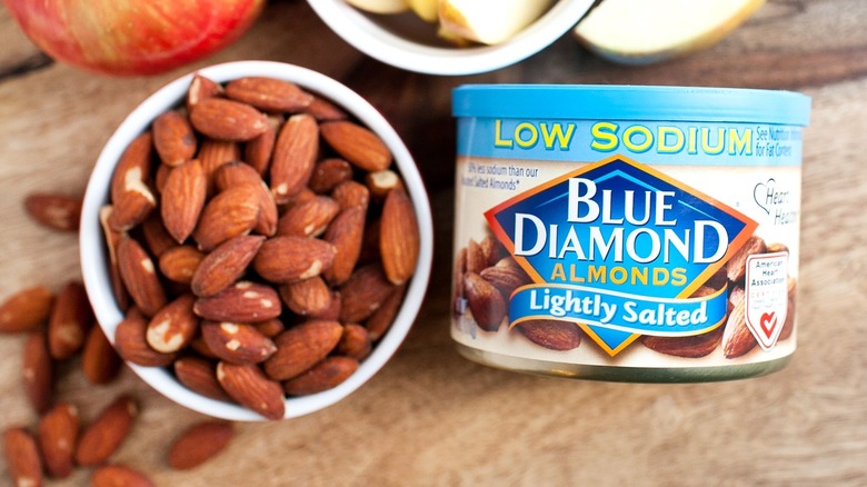 Lightly Salted Low Sodium almonds