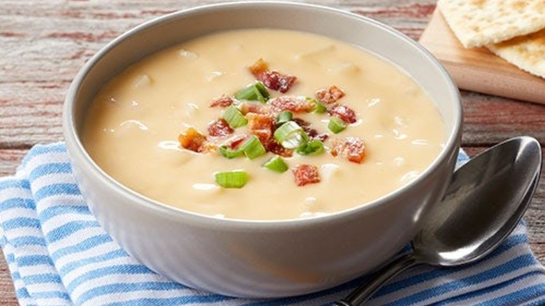 Bob Evans Cheddar Baked Potato Soup 