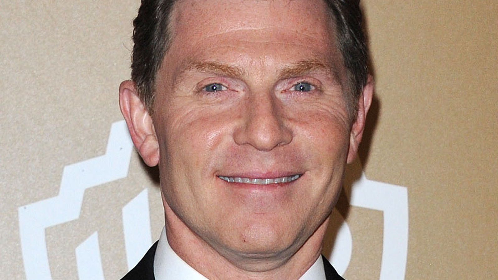 bobby-flay-is-opening-another-las-vegas-burger-joint-in-this-casino